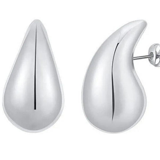 Aretes estilo gota